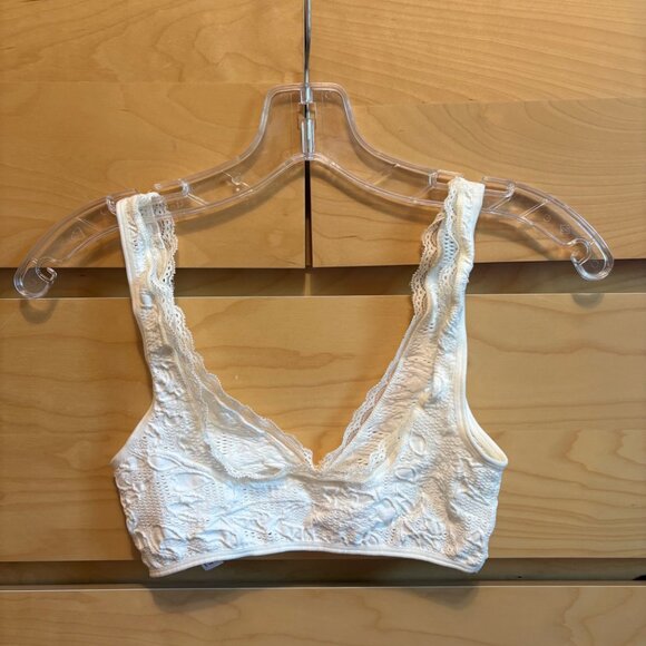 NWOT Out from Under Urban Outfitters Seamless Off White Bralette, Size: XS-S - Picture 2 of 3